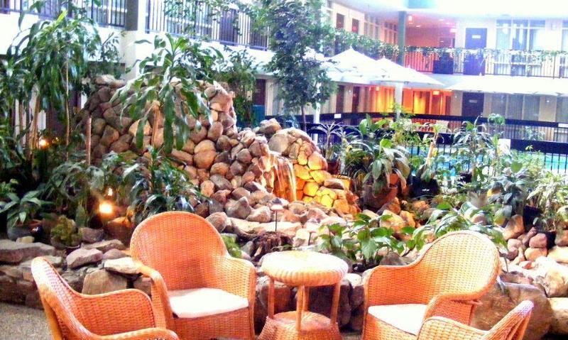 Nisku Inn & Conference Edmonton Airport Bagian luar foto